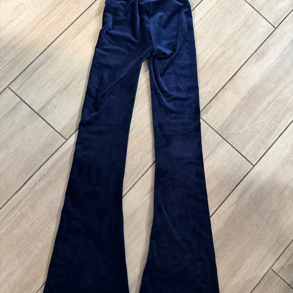 Niyama Sol (Resoluna) Flared Bottoms yoga pants- lot of 2- Navy, blue/white/pink - Picture 8 of 9
